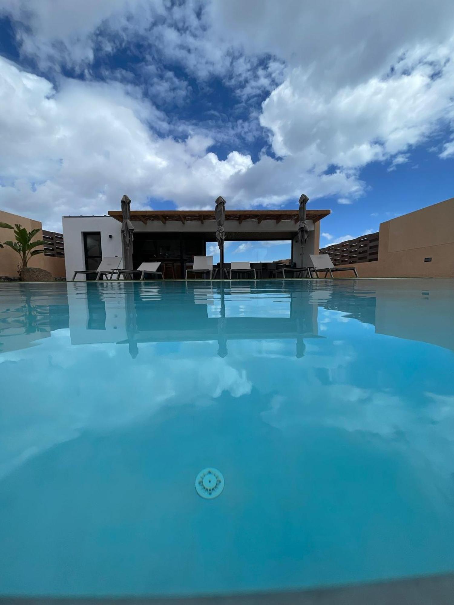 Salitre Villa Costa De Antigua